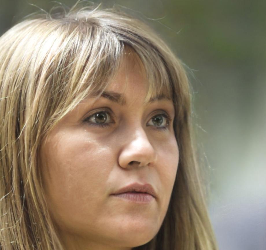 Portrait von Astrid Brenner